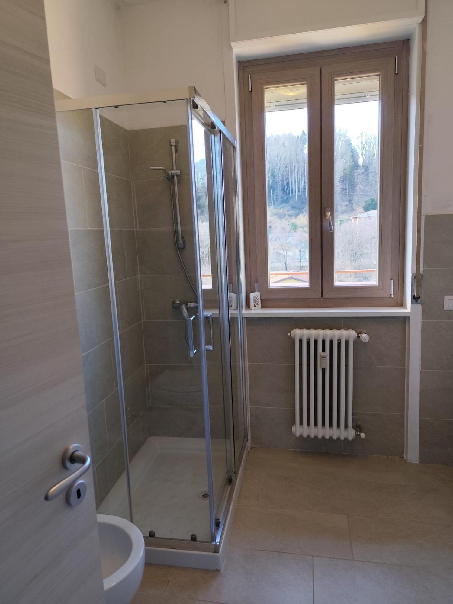 Appartement Residenza Tiziana à Luino Extérieur photo